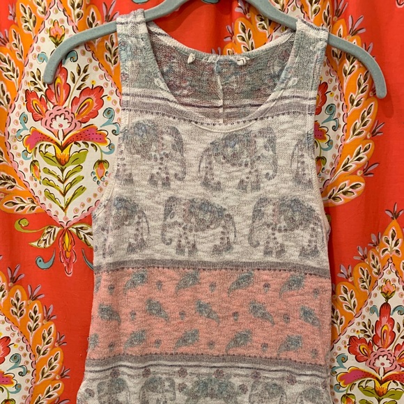 🐘 Elephant Boho Print Tank 🐘 - Picture 2 of 6